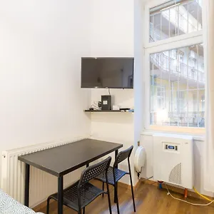 https://nepszinhaz-16-tiny-studios.inbudapesthotels.com